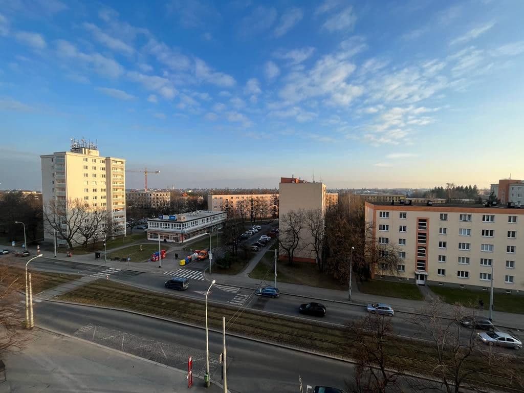 Pronájem bytu  54 m², Na Petřinách, Praha, Praha