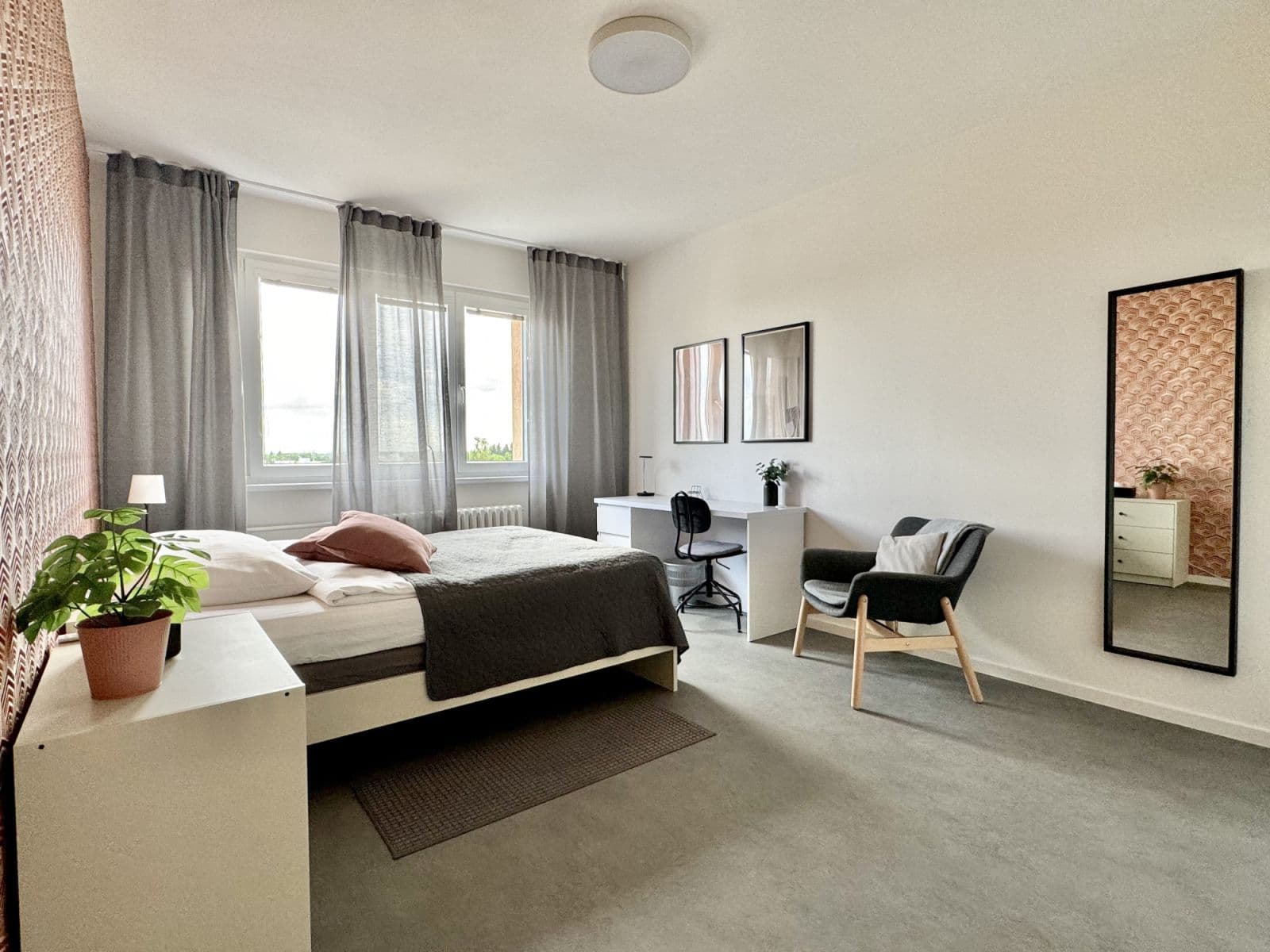Pronájem bytu  54 m², Na Petřinách, Praha, Praha
