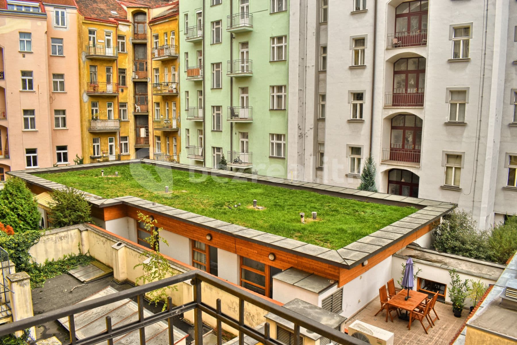 Pronájem bytu  100 m², U Milosrdných, Praha, Praha