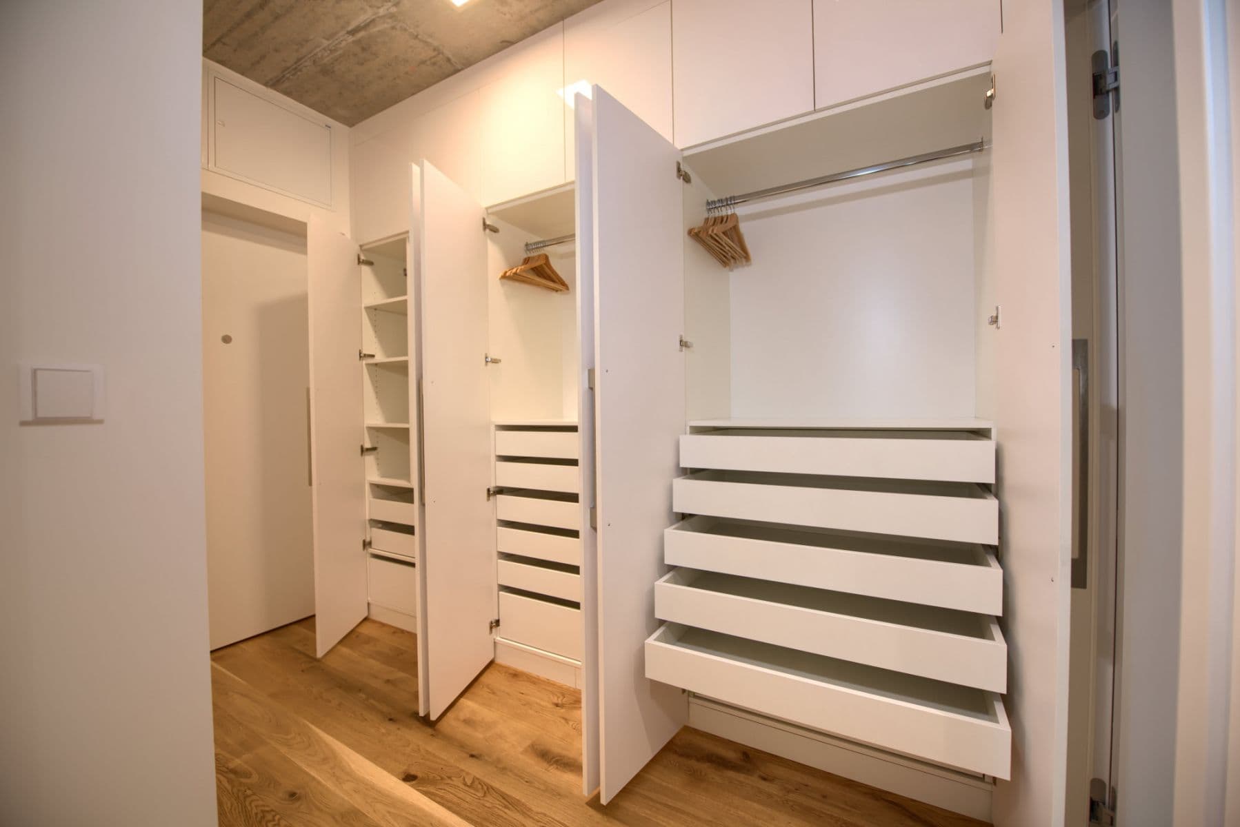 Pronájem bytu  50 m², Soukenická, Praha, Praha