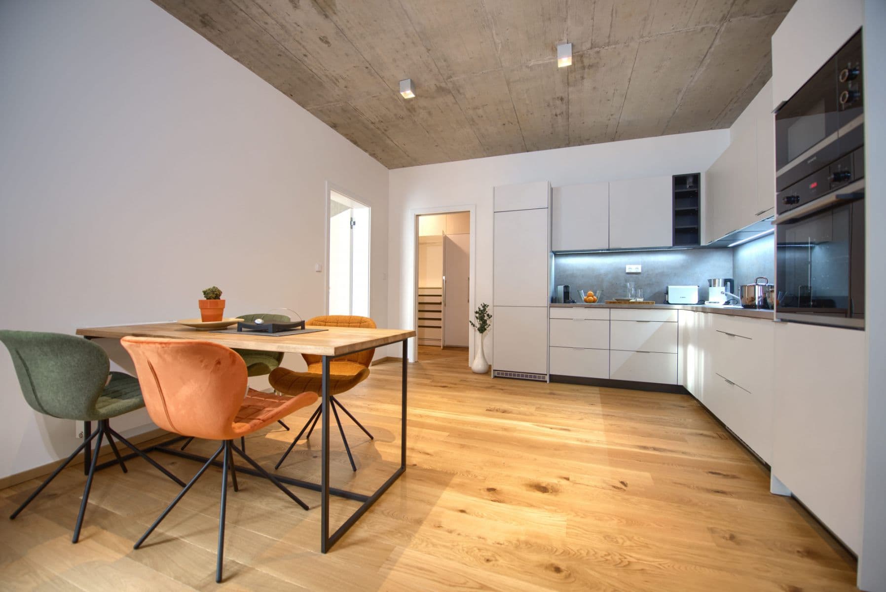 Pronájem bytu  50 m², Soukenická, Praha, Praha