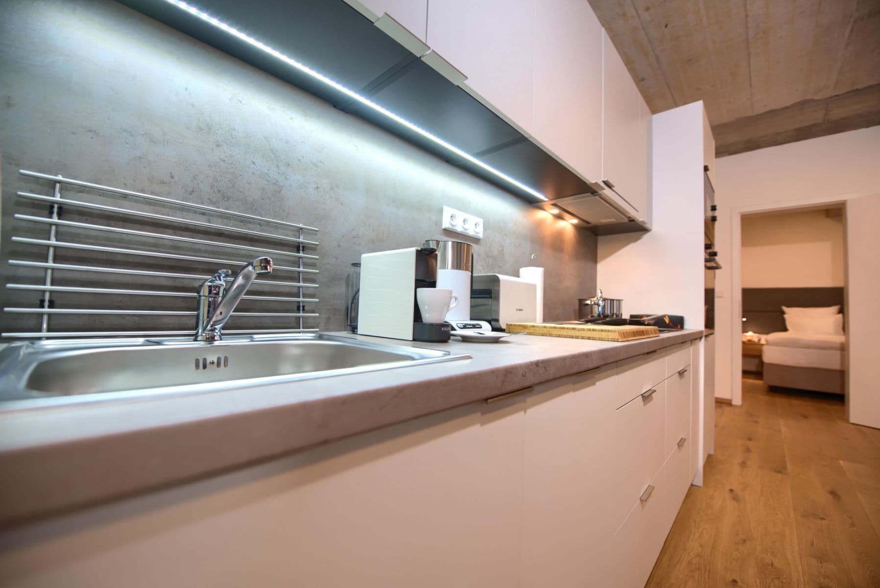 Pronájem bytu  50 m², Soukenická, Praha, Praha