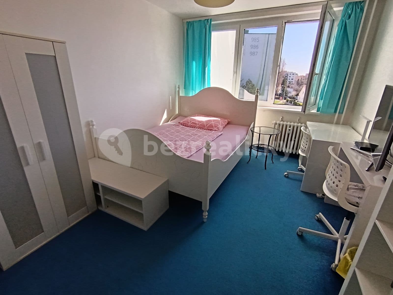 Pronájem bytu  80 m², Voskovcova, Praha, Praha