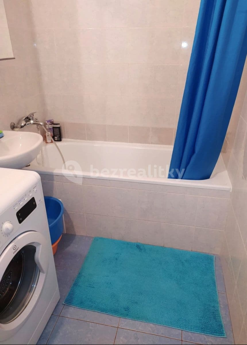 Pronájem bytu  80 m², Voskovcova, Praha, Praha