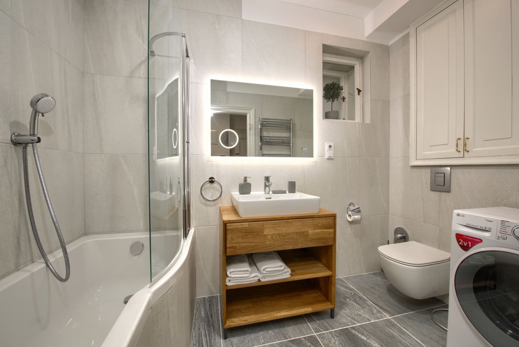 Pronájem bytu  65 m², Masná, Praha, Praha