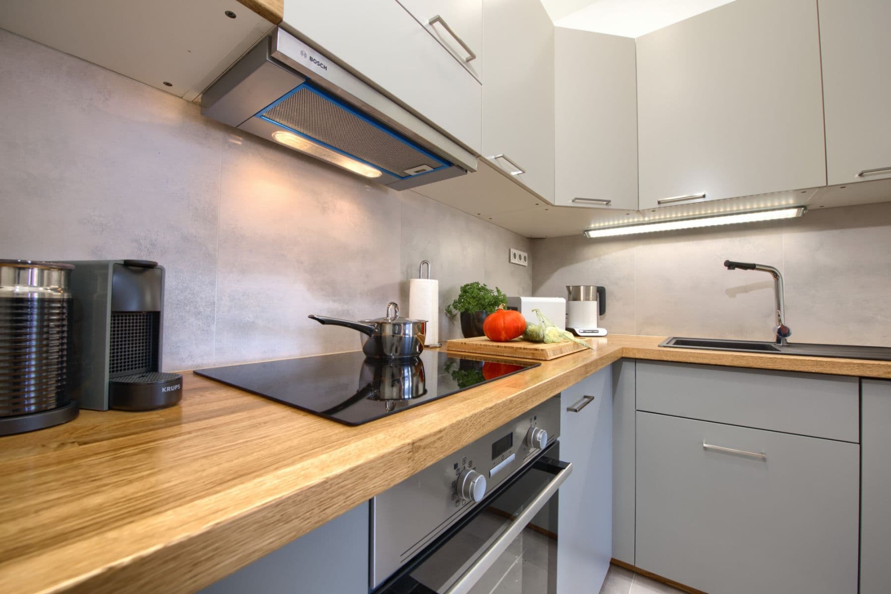Pronájem bytu  65 m², Masná, Praha, Praha