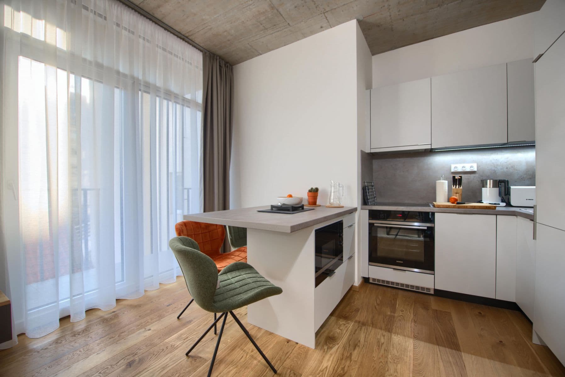 Pronájem bytu  50 m², Soukenická, Praha, Praha