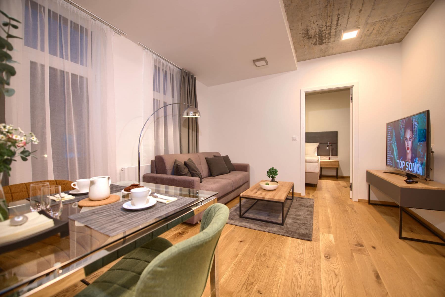 Pronájem bytu  50 m², Soukenická, Praha, Praha