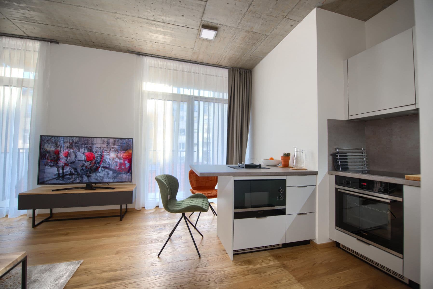 Pronájem bytu  50 m², Soukenická, Praha, Praha