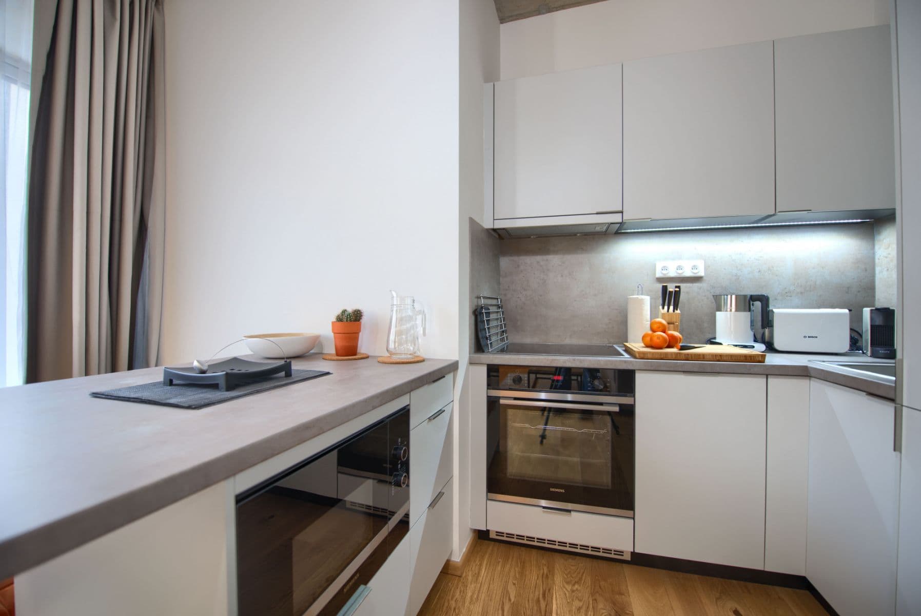 Pronájem bytu  50 m², Soukenická, Praha, Praha