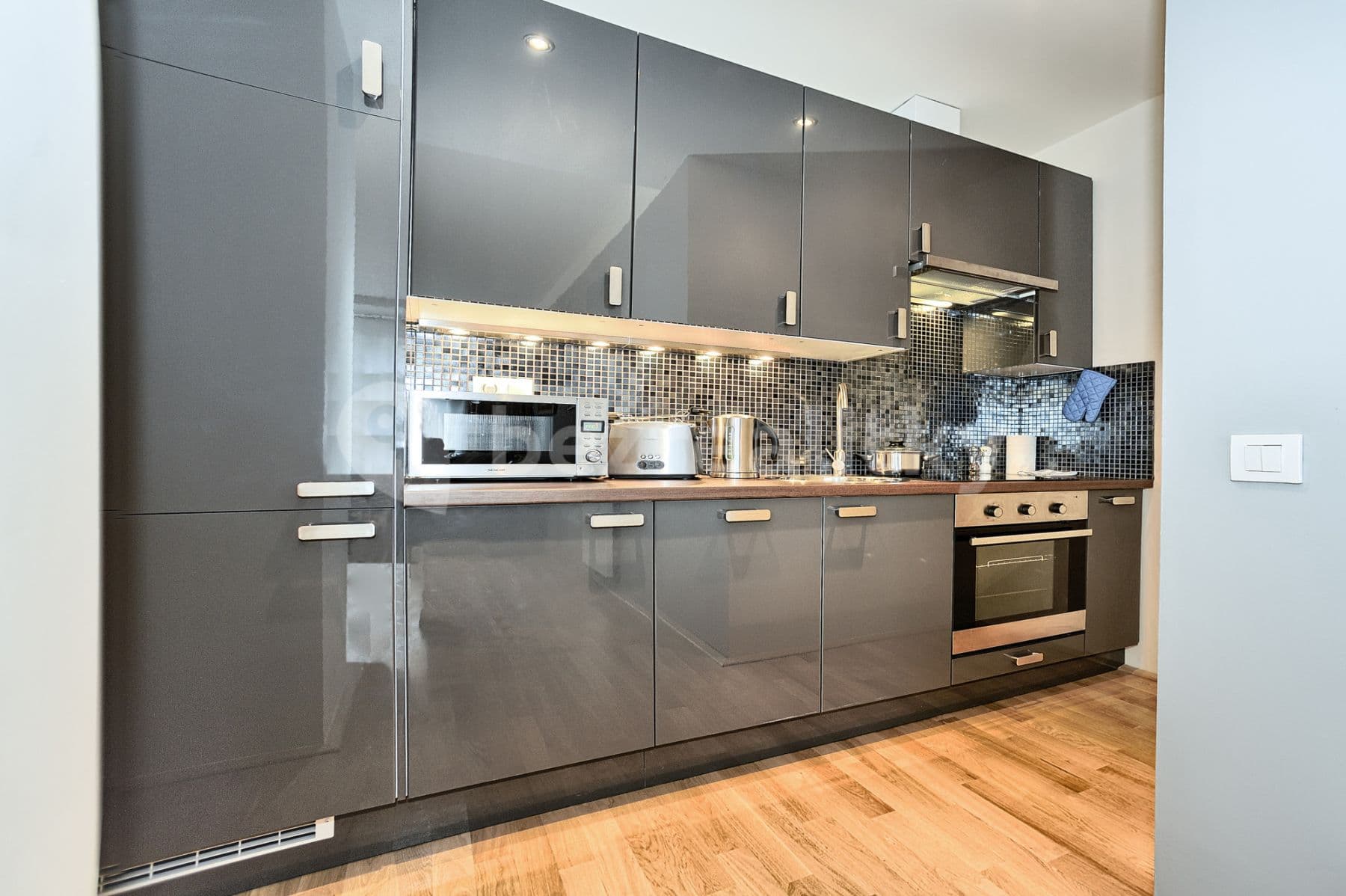 Pronájem bytu  86 m², Krocínova, Praha, Praha