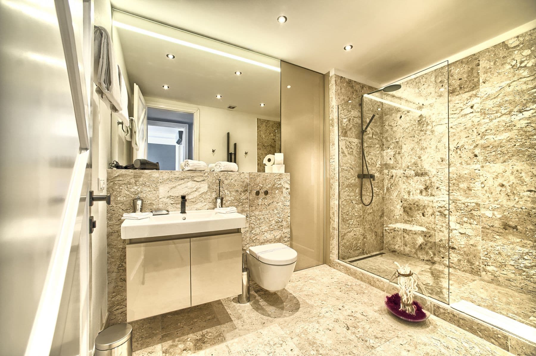 Pronájem bytu  125 m², Krocínova, Praha, Praha