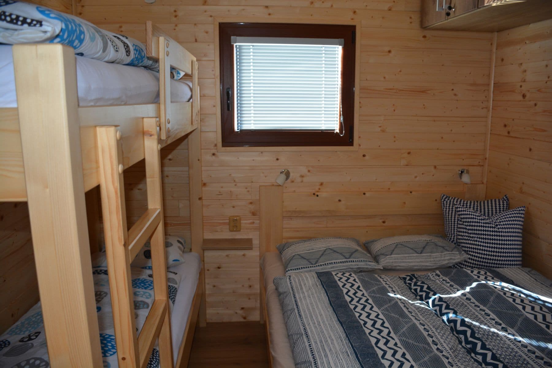 Pronájem bytu  36 m², Sanderova, Praha, Praha