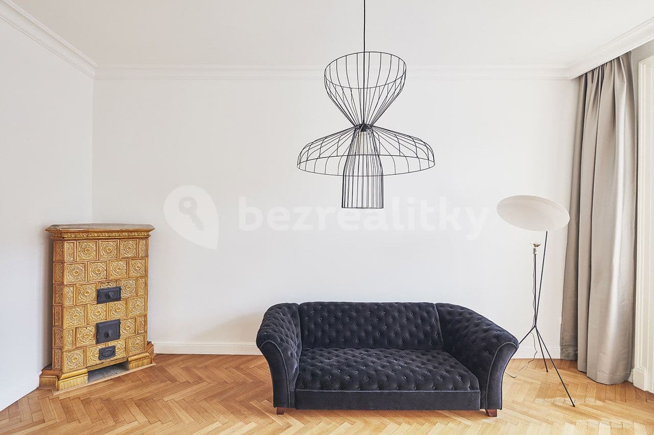 Pronájem bytu  143 m², Újezd, Praha, Praha