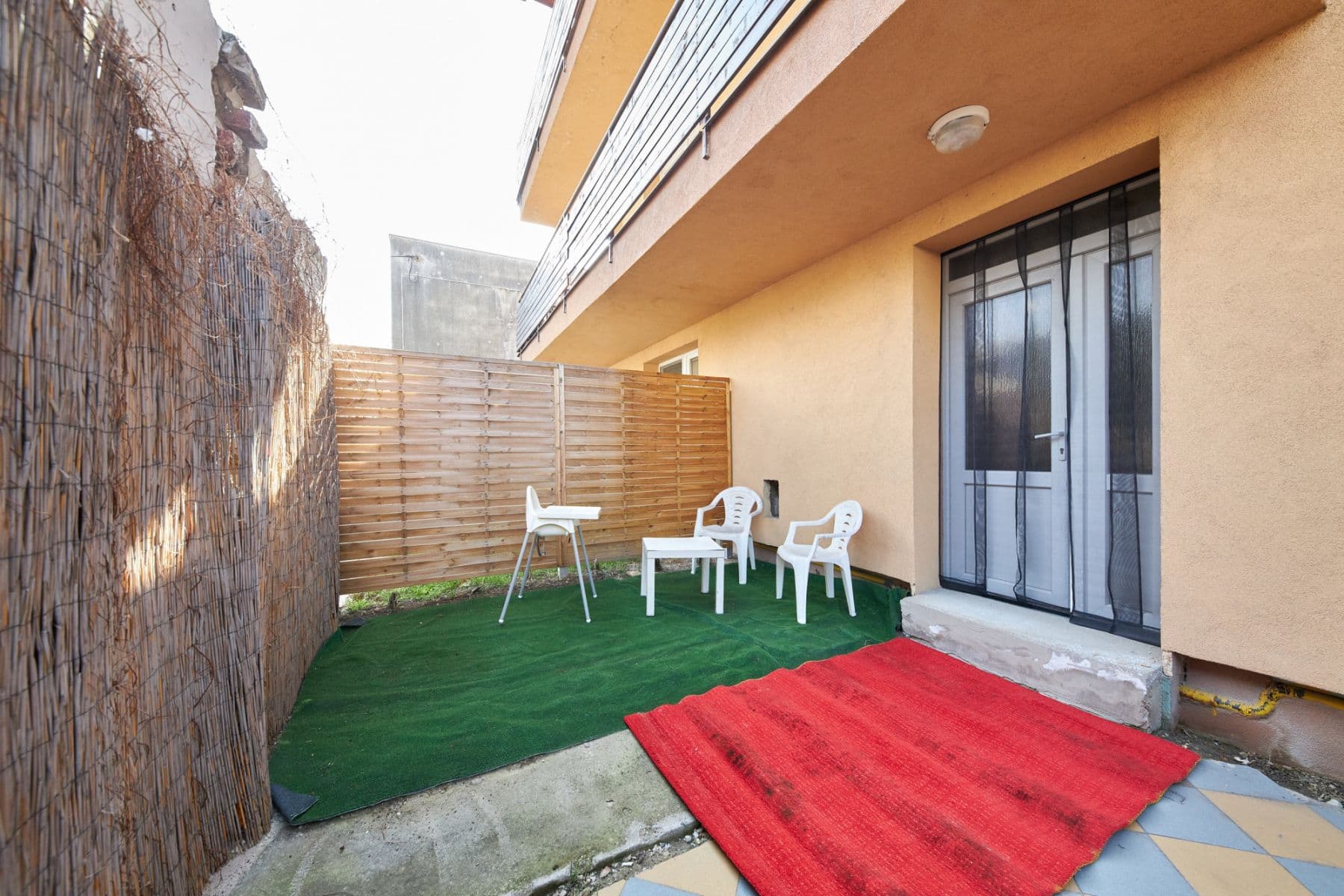 Pronájem bytu  58 m², Hradská, Vrakuňa, Bratislavský kraj