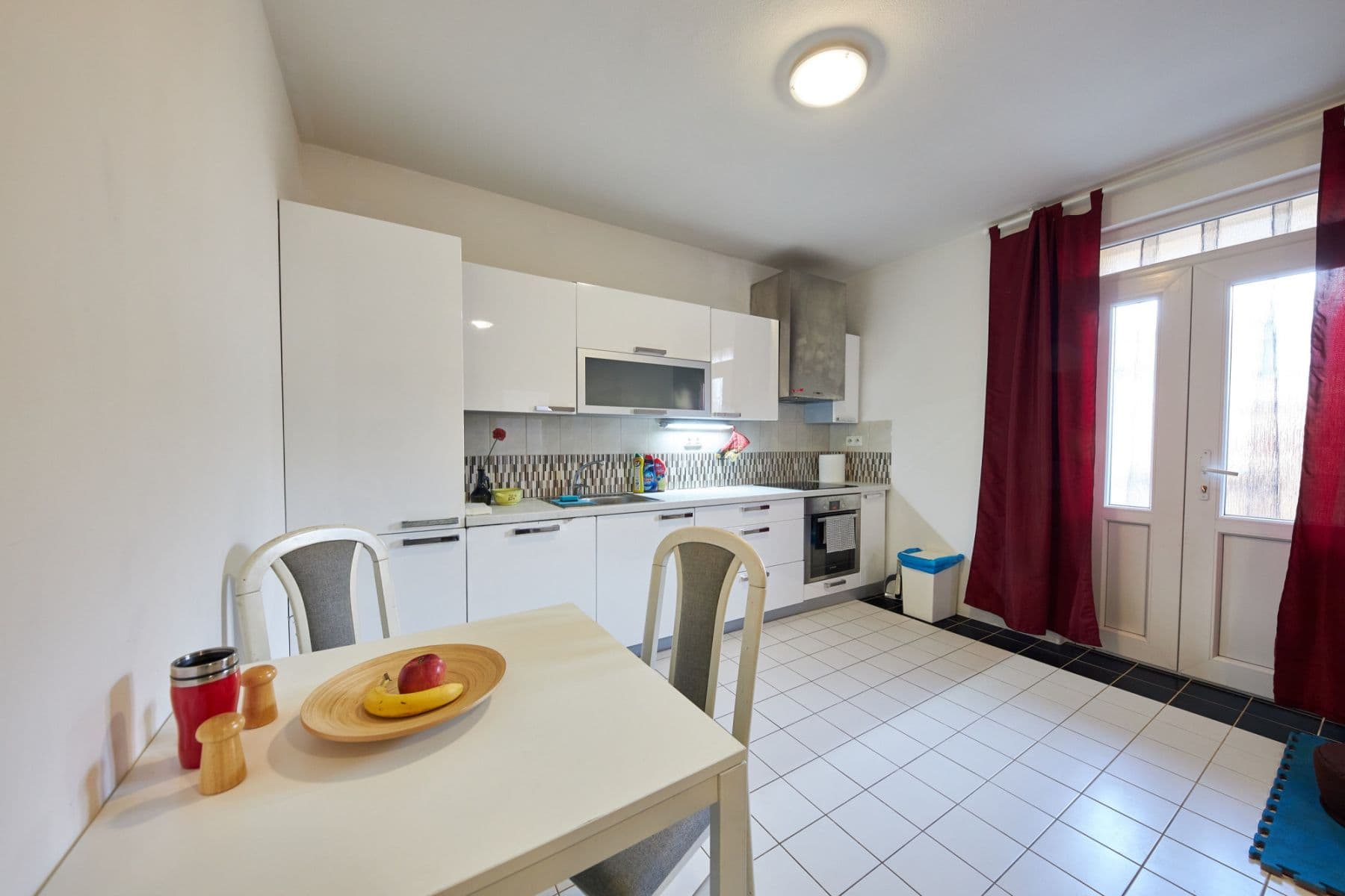 Pronájem bytu  58 m², Hradská, Vrakuňa, Bratislavský kraj