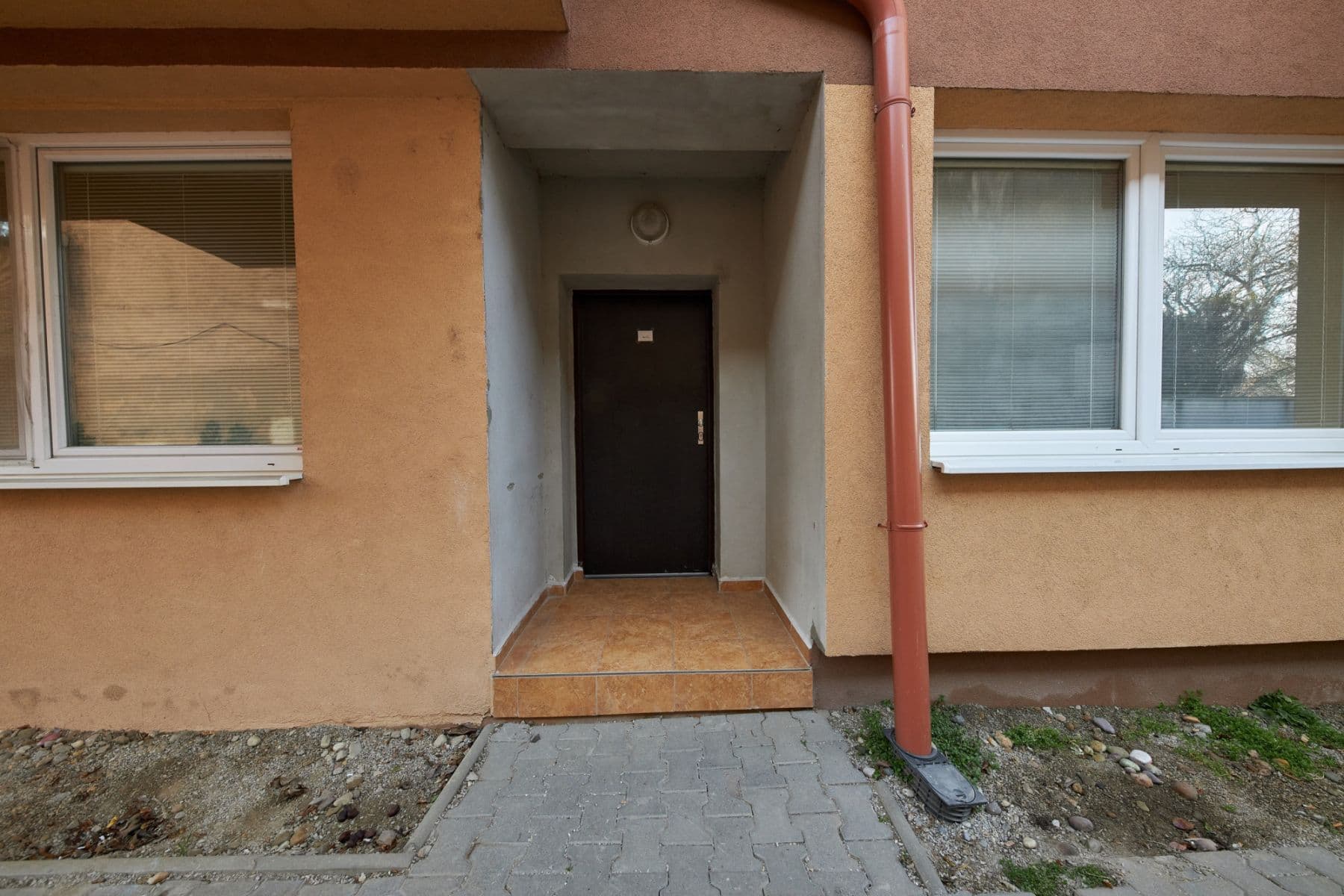 Pronájem bytu  58 m², Hradská, Vrakuňa, Bratislavský kraj