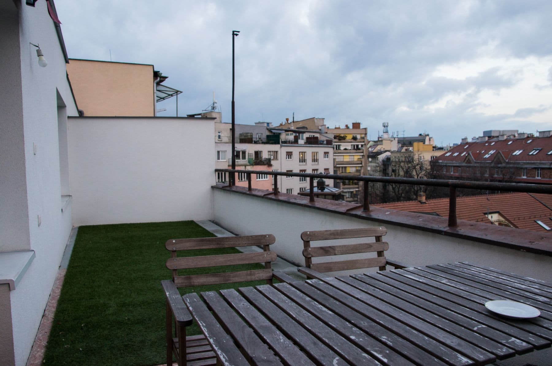 Pronájem bytu  55 m², Kúpeľná, Bratislava - mestská časť Staré Mesto, Bratislavský kraj