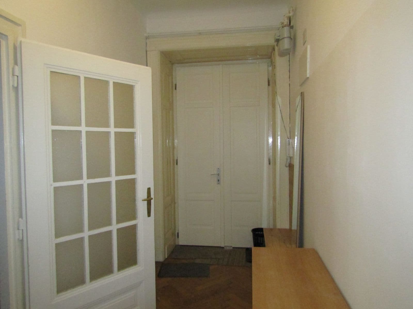 Pronájem bytu  43 m², Gorkého, Bratislava - mestská časť Staré Mesto, Bratislavský kraj