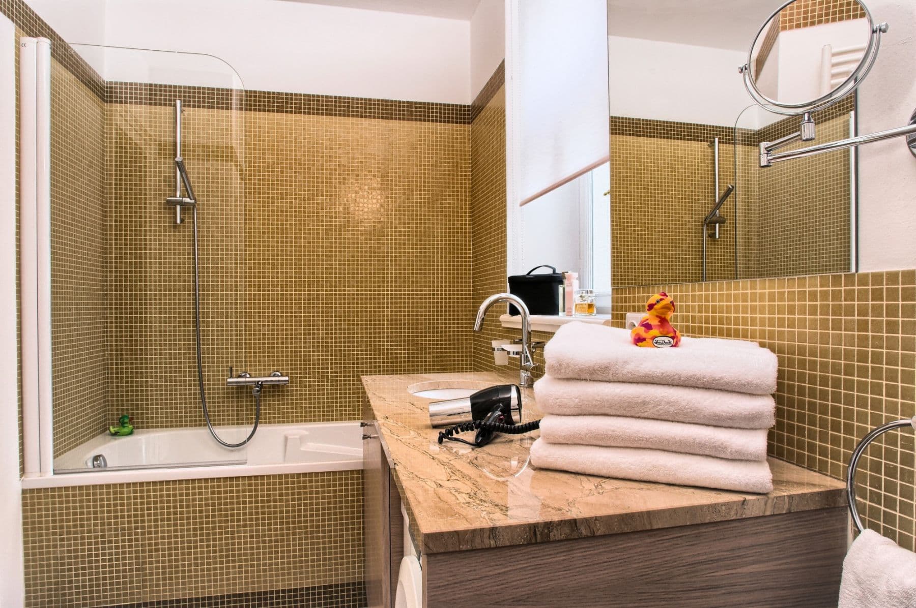 Pronájem bytu  80 m², Karoliny Světlé, Praha, Praha
