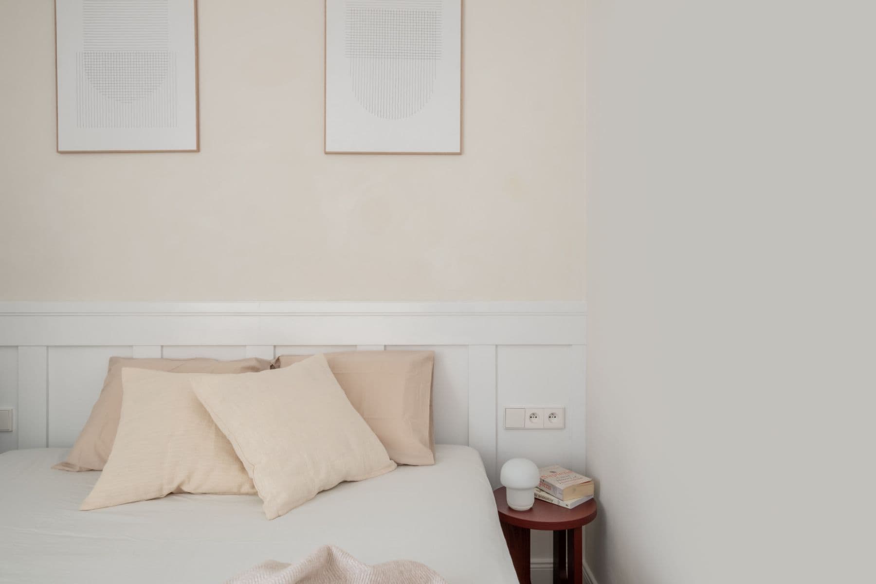 Pronájem bytu  35 m², Sevastopolská, Praha, Praha