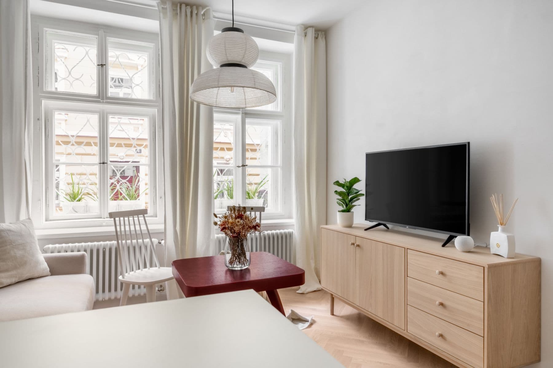 Pronájem bytu  35 m², Sevastopolská, Praha, Praha