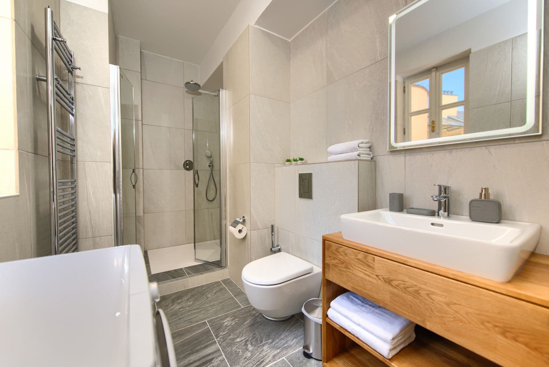 Pronájem bytu  46 m², Masná, Praha, Praha