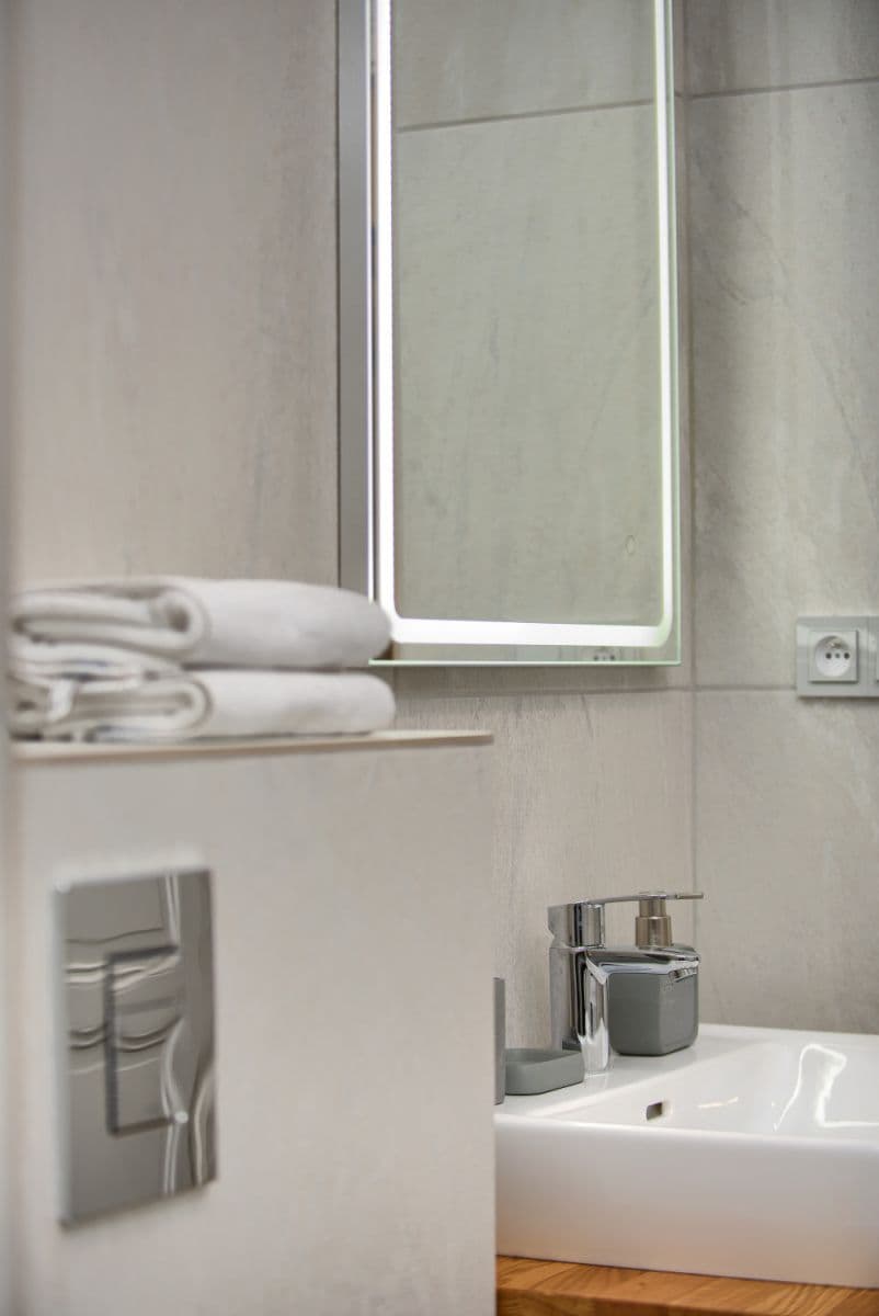 Pronájem bytu  46 m², Masná, Praha, Praha