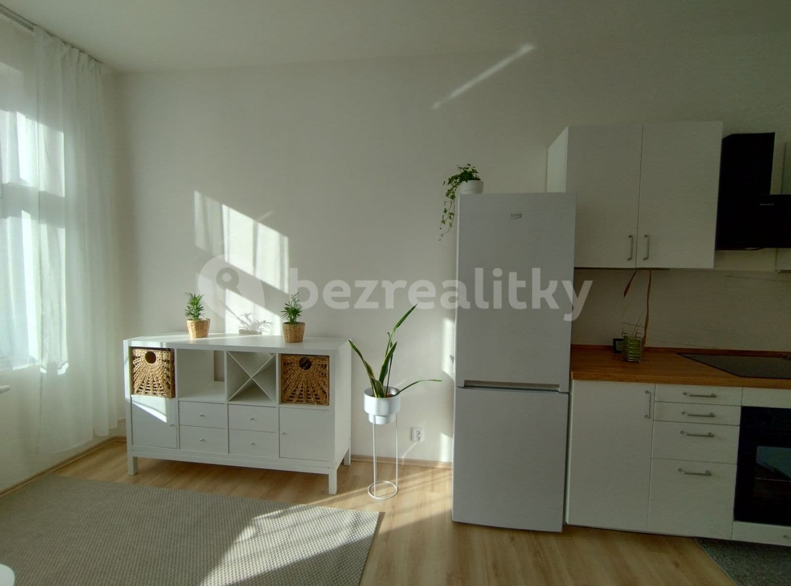Pronájem bytu 2+kk 40 m², Hřímalého, Plzeň, Plzeňský kraj