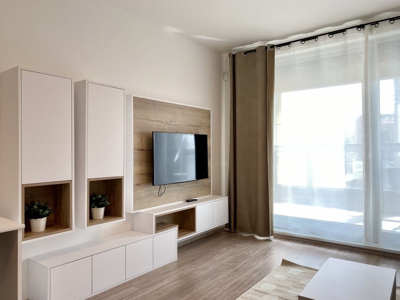 Pronájem bytu  34 m², Kurta Konráda, Praha, Praha