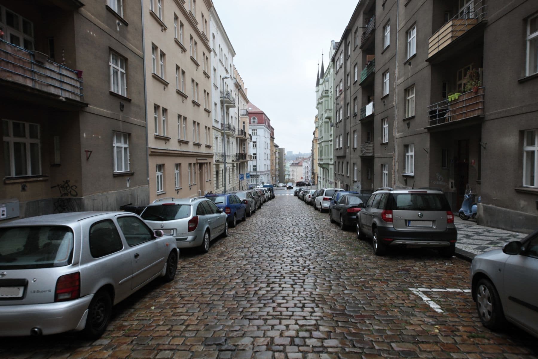 Pronájem bytu  56 m², Slovinská, Praha, Praha