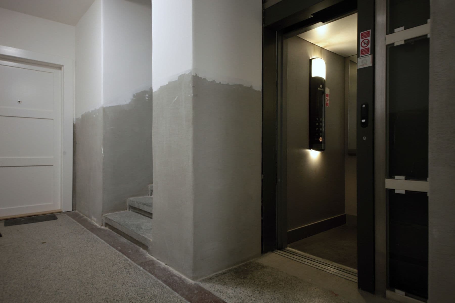 Pronájem bytu  56 m², Slovinská, Praha, Praha