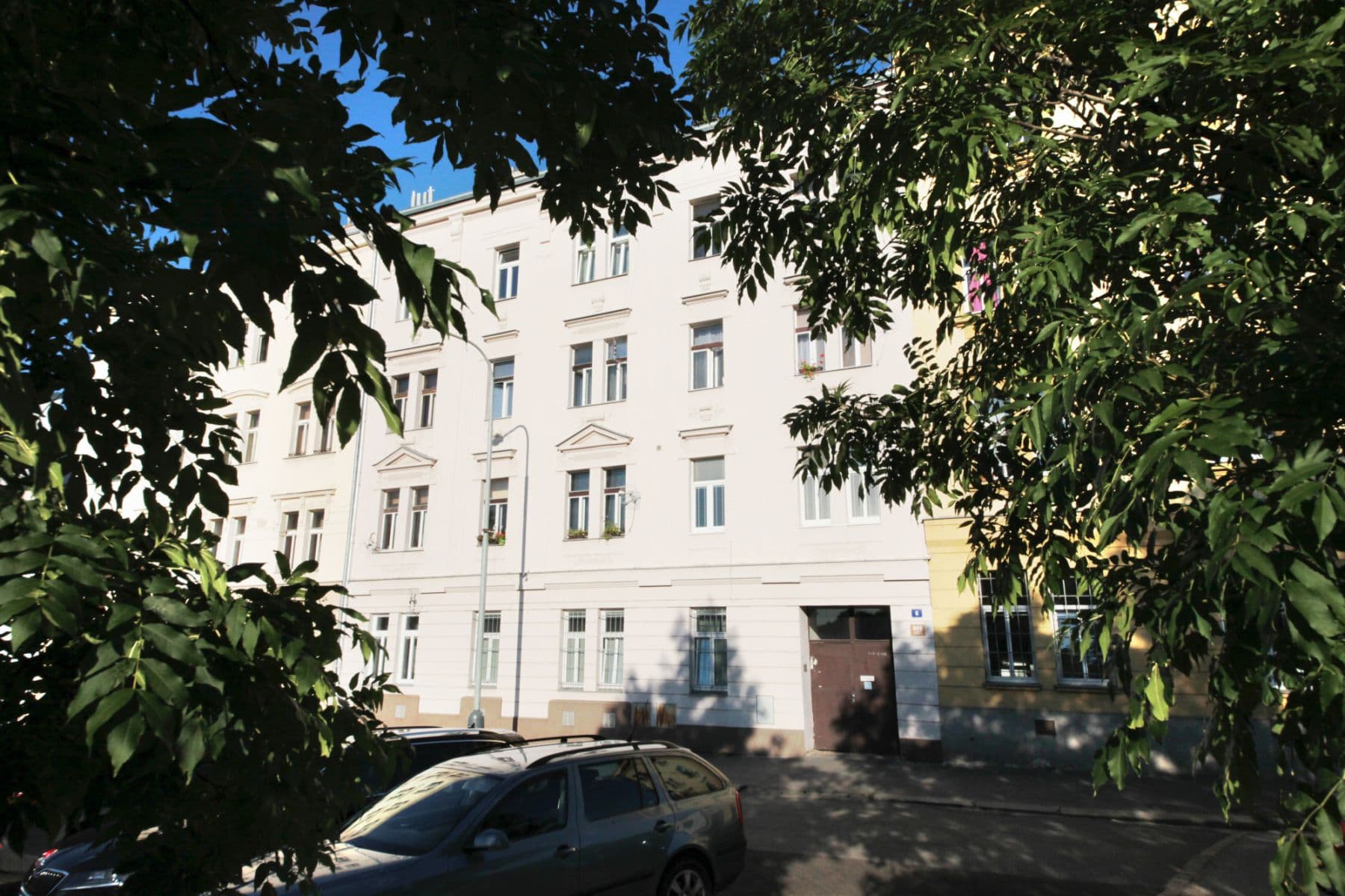 Pronájem bytu  32 m², Nad Kolčavkou A, Praha, Praha