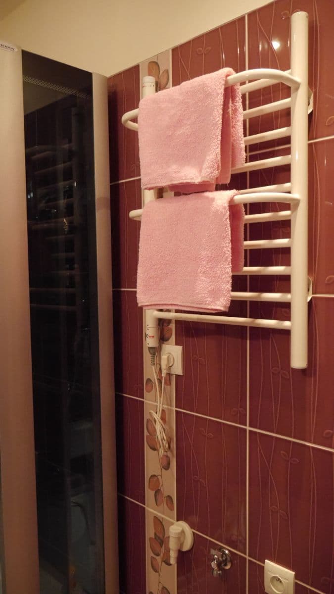 Pronájem bytu  45 m², Sportovní, Praha, Praha