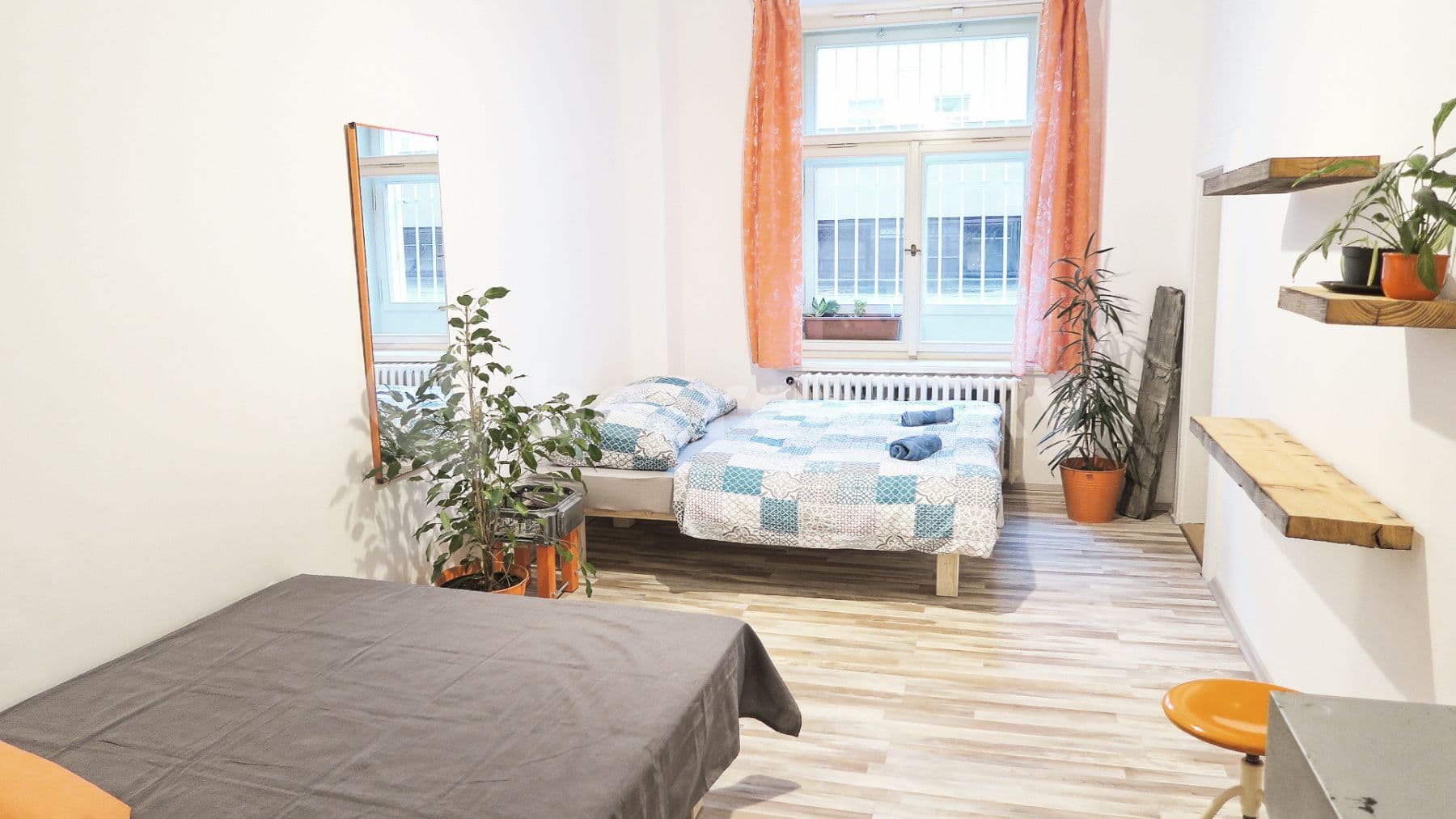 Pronájem bytu 1+1 • 86 m² bez realitky