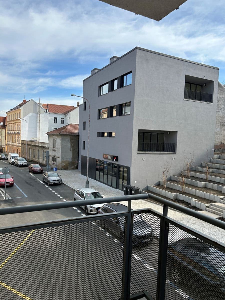 Pronájem bytu  48 m², Na Neklance, Praha, Praha