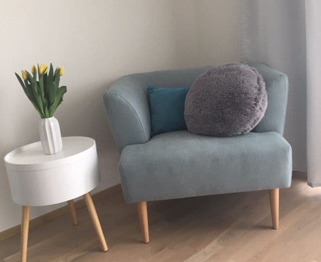 Pronájem bytu  37 m², Učňovská, Praha, Praha