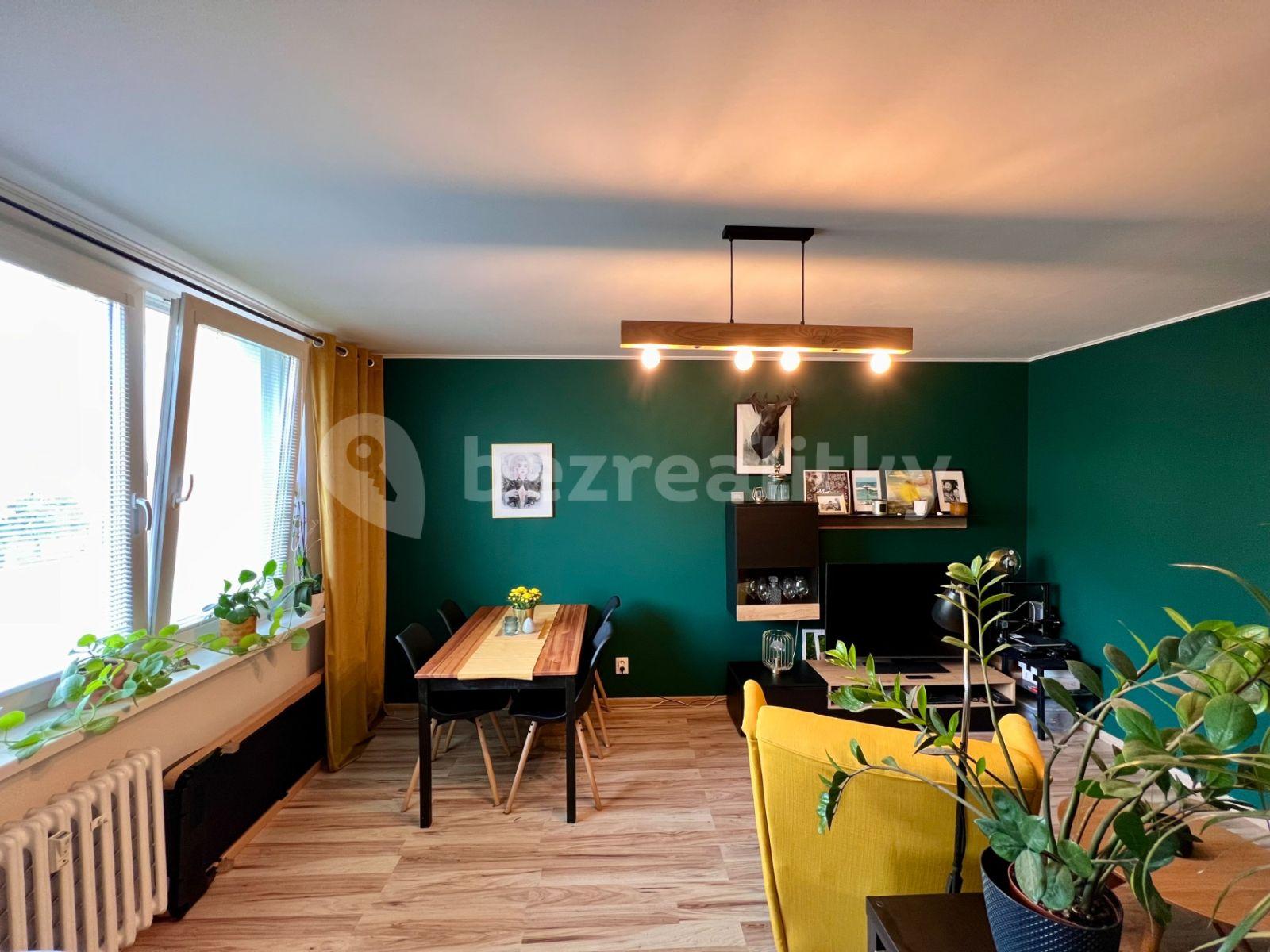 Pronájem bytu 2+1 50 m², Staničná, Piešťany, Trnavský kraj