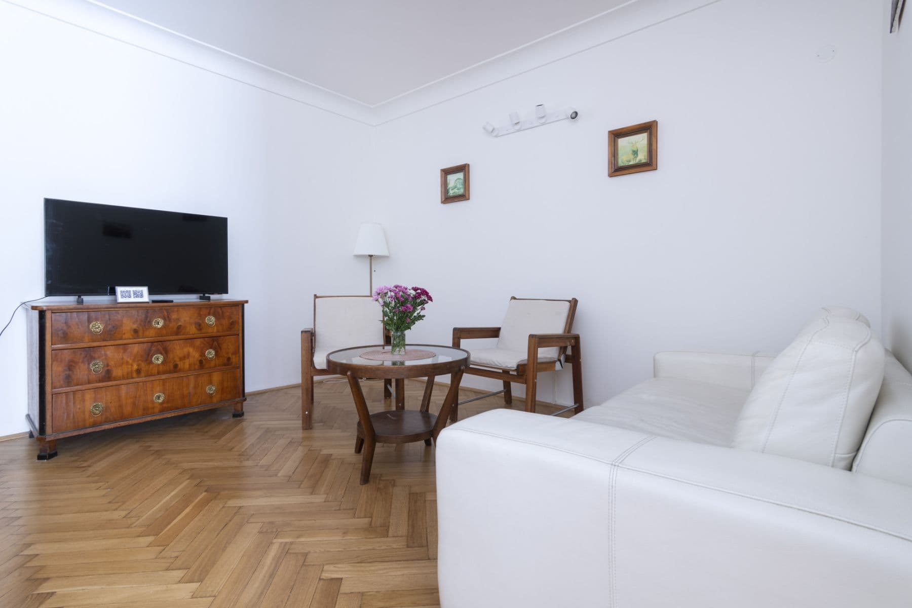 Pronájem bytu  40 m², Šporkova, Praha, Praha