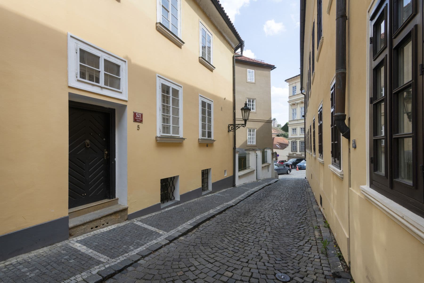Pronájem bytu  40 m², Šporkova, Praha, Praha
