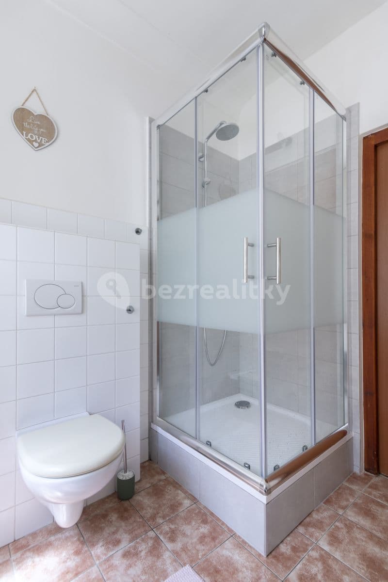 Pronájem bytu  40 m², Šporkova, Praha, Praha