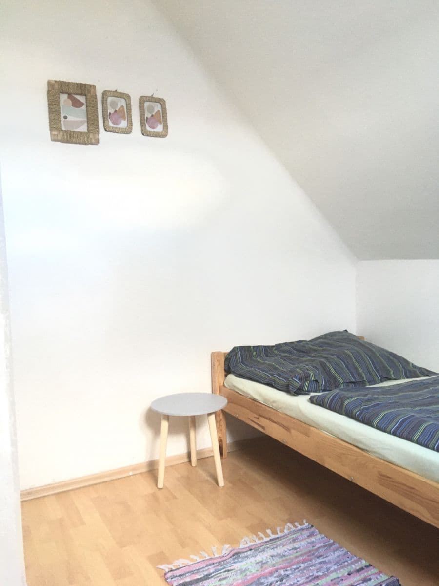 Pronájem bytu  87 m², náměstí Před Bateriemi, Praha, Praha