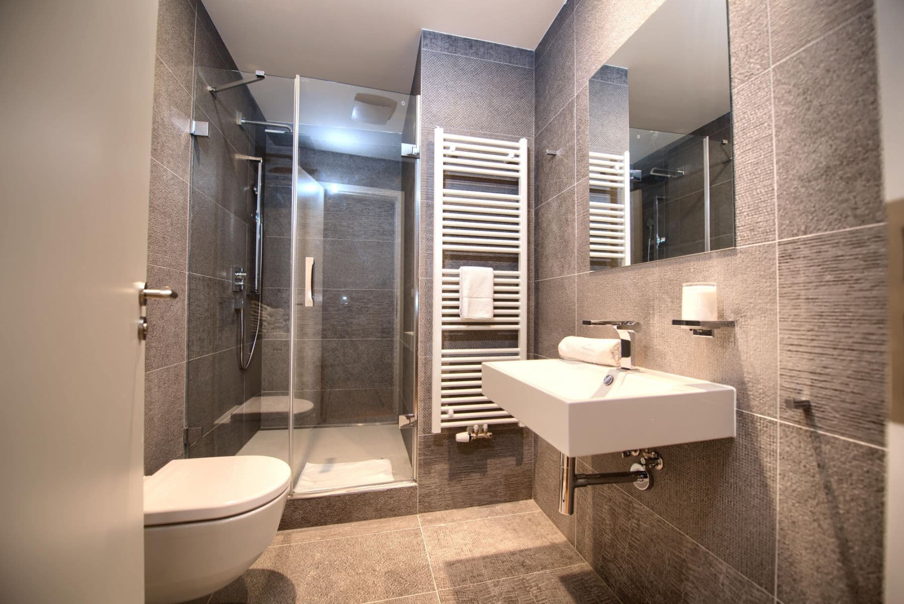 Pronájem bytu  90 m², Soukenická, Praha, Praha