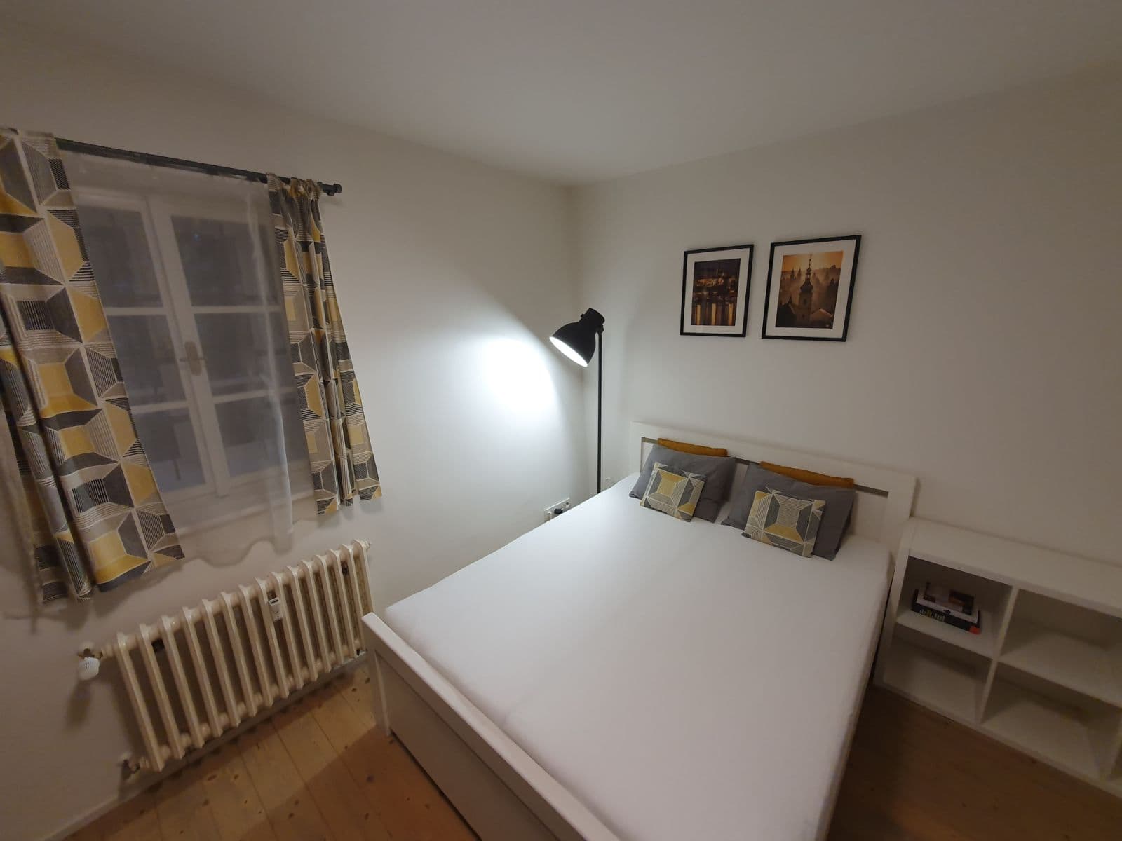 Pronájem bytu  23 m², U Pernikářky, Praha, Praha