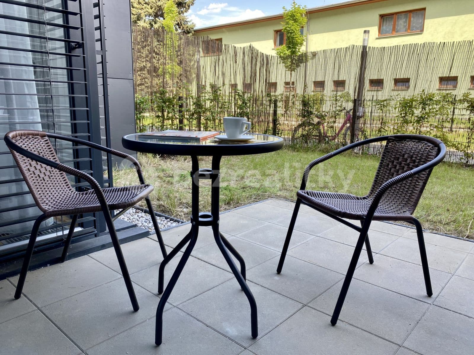 Pronájem bytu  32 m², U Průhonu b, Praha, Praha