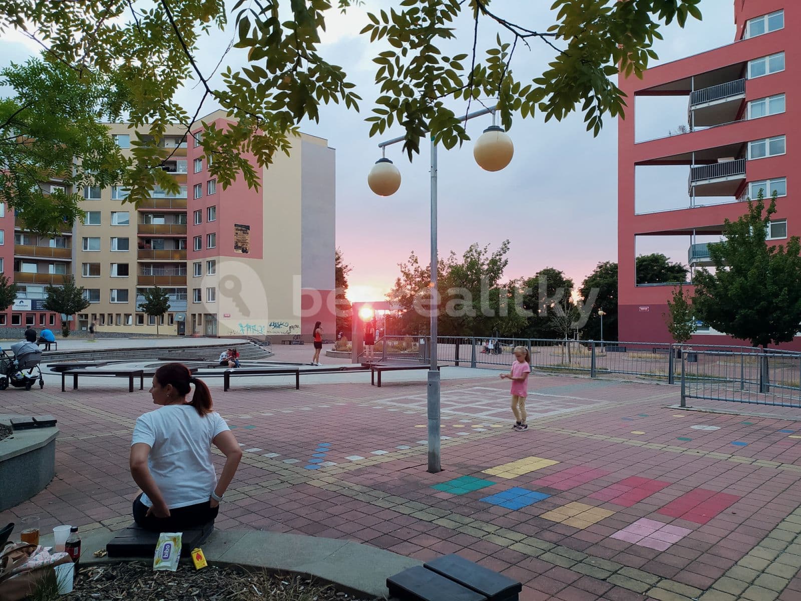Pronájem bytu  80 m², Voskovcova, Praha, Praha