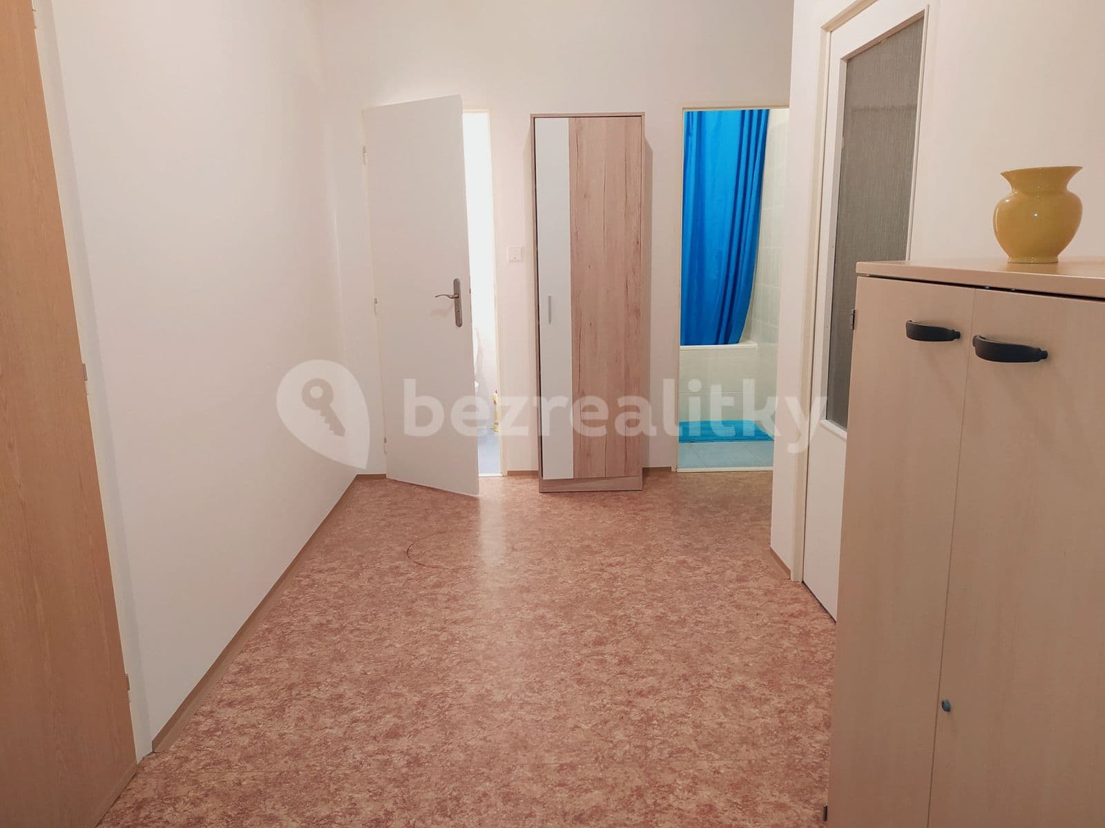 Pronájem bytu  80 m², Voskovcova, Praha, Praha