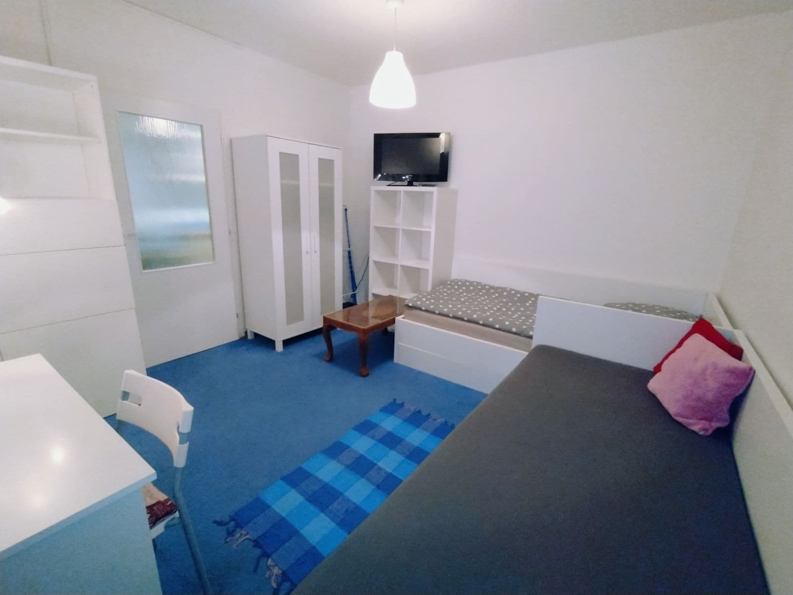 Pronájem bytu  80 m², Voskovcova, Praha, Praha