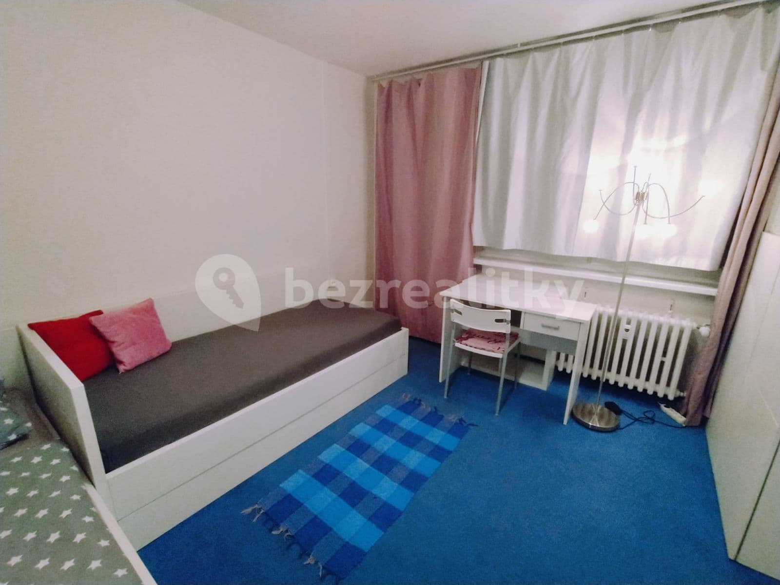 Pronájem bytu  80 m², Voskovcova, Praha, Praha