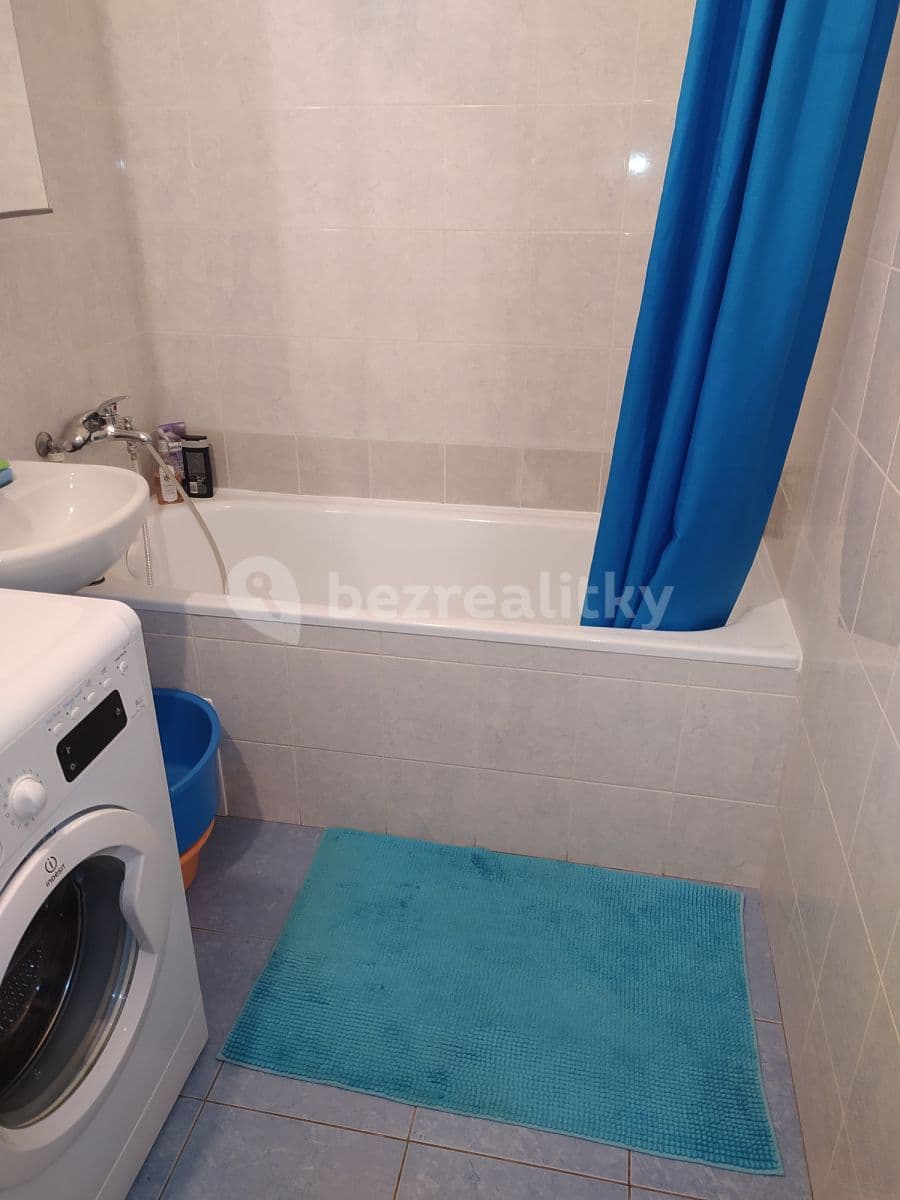 Pronájem bytu  80 m², Voskovcova, Praha, Praha